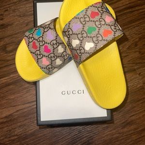 KIDS GUCCI SLIDES AUTHENTIC
